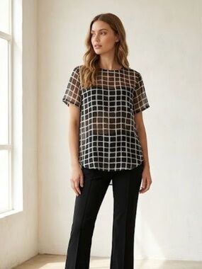 Aritzia Wilfred⎜RELAXED SILK BLOUSE⎜BLACK / WHITE